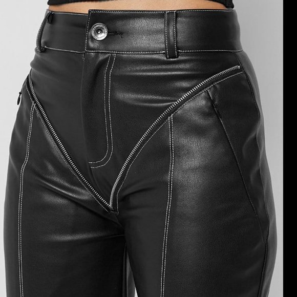 💥HOT ITEM💥MANIÈRE DE VOIR Leather High Waist Wide Leg Moto Pants in Black - Picture 4 of 15